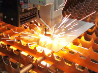 Laser pour la construction legere 1